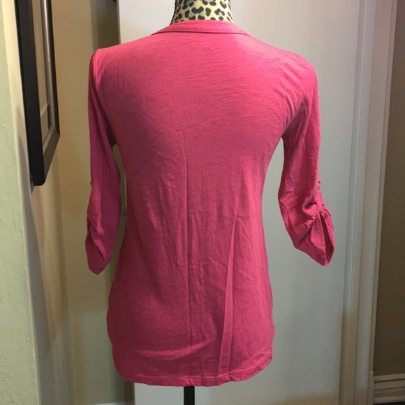 Super cute great cond blouse by Anne Taylor - Picture 7 of 8
